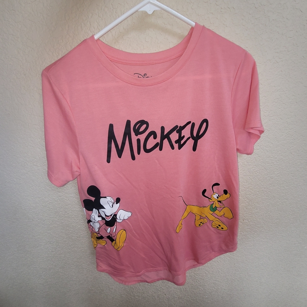 NWOT Cute Disney Shirt